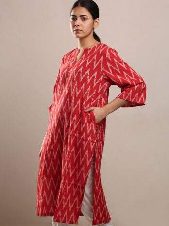 Redzigzag Ikat